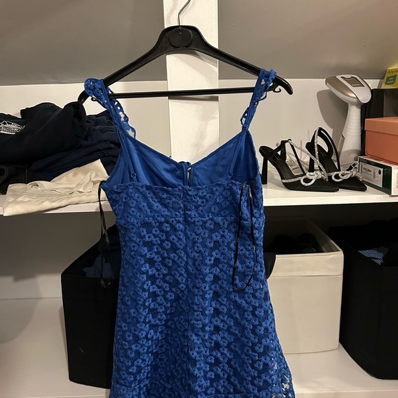 Lulu’s Blue Dress - Picture 2 of 2